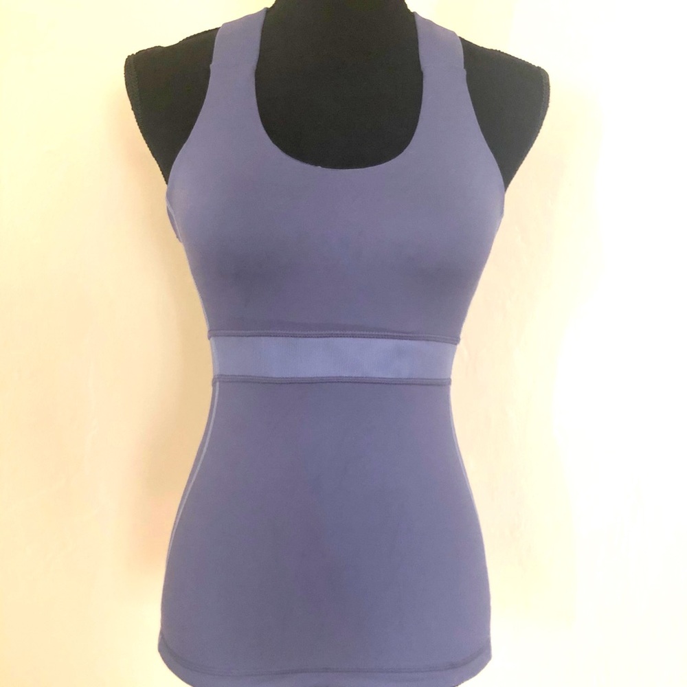 Lululemon top size 4